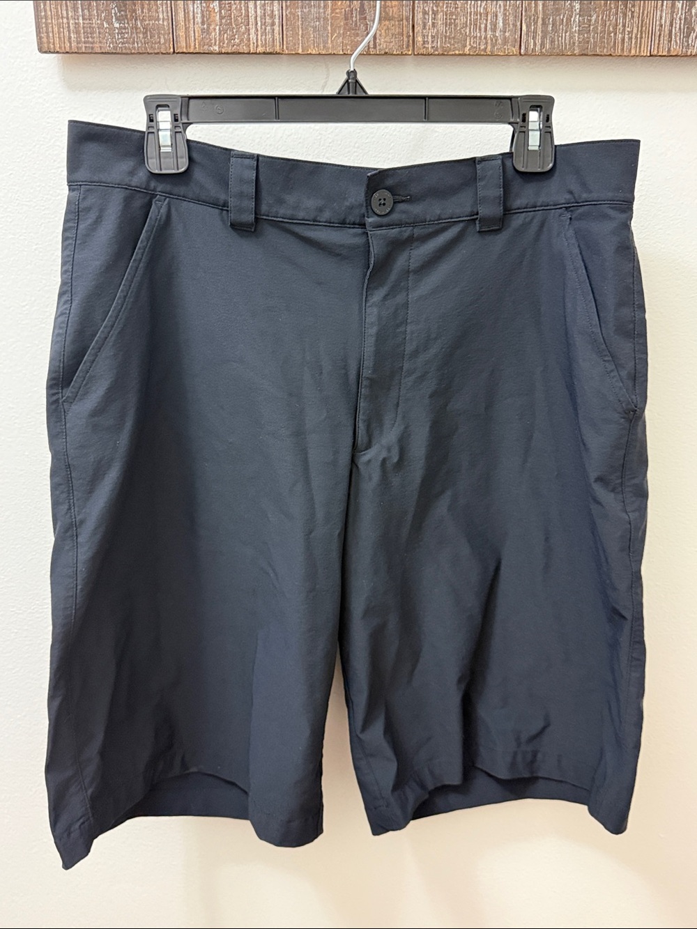 Under Armour Men's Black Flat Front Shorts